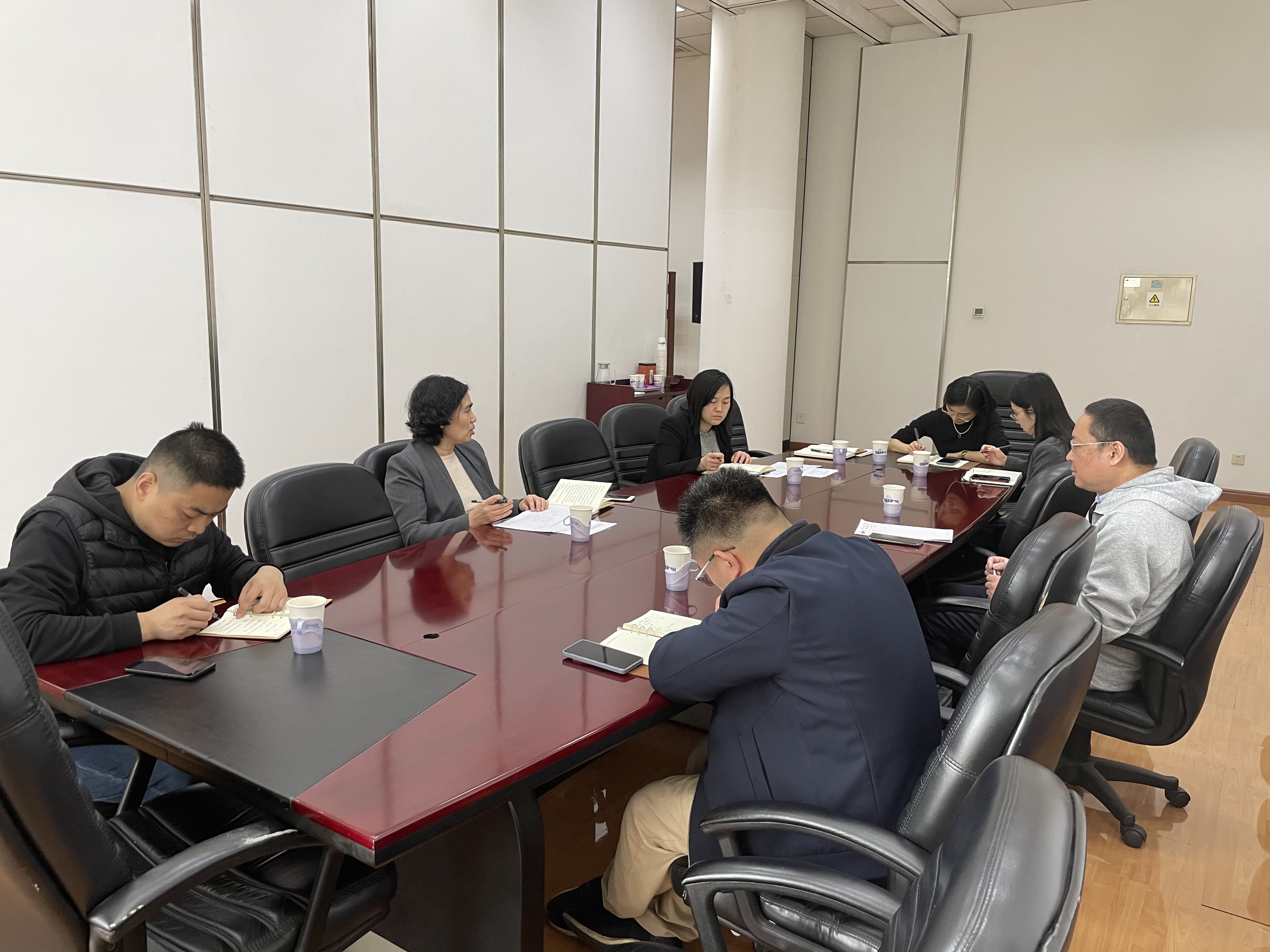 會議現(xiàn)場(1).jpg
