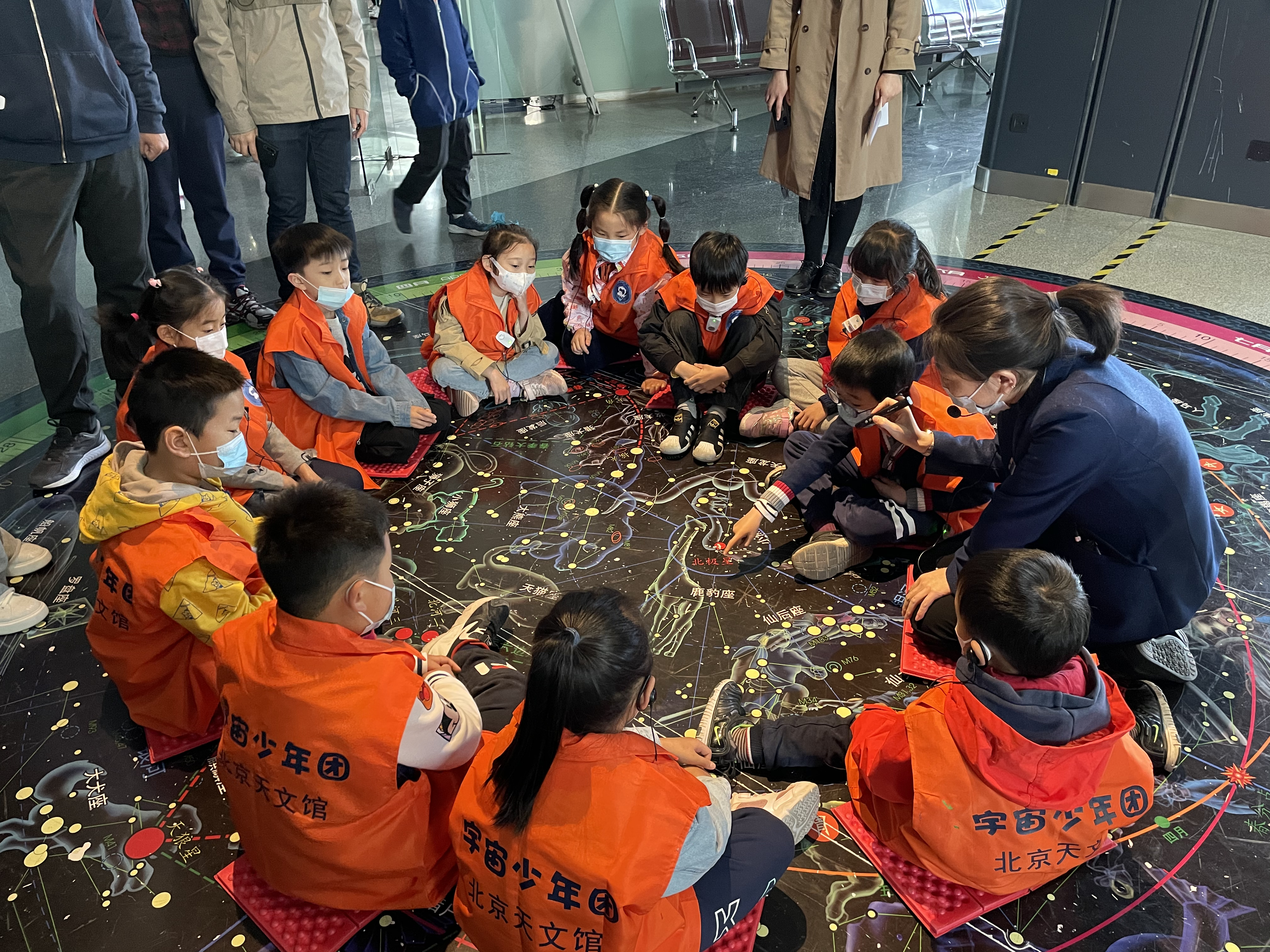 5宇宙少年團(tuán)配圖.jpg