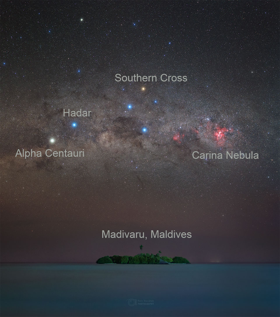 待譯-APOD20220328-SouthIsland_Horalek_960_annotated.jpg
