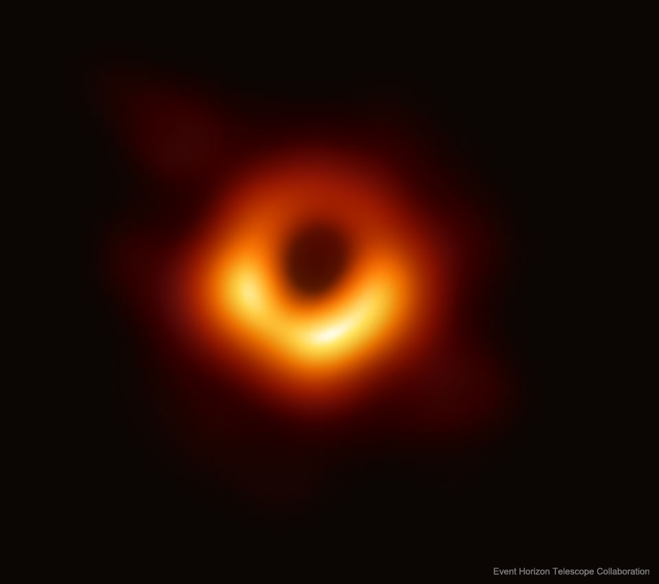 待譯-APOD20220501-M87bh_EHT_960.jpg
