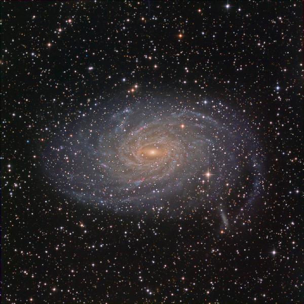 待譯-APOD20220623-NGC6744_chakrabarti1024R.jpg