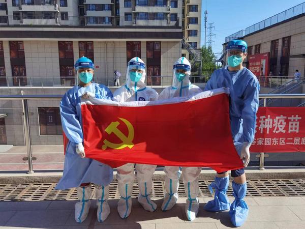 職工參與下沉工作.jpg