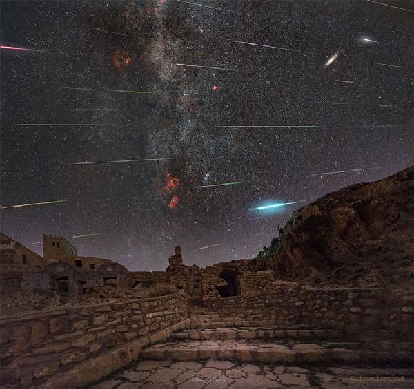 待譯-APOD20220816-MeteorWind_Larnaout_960.jpg