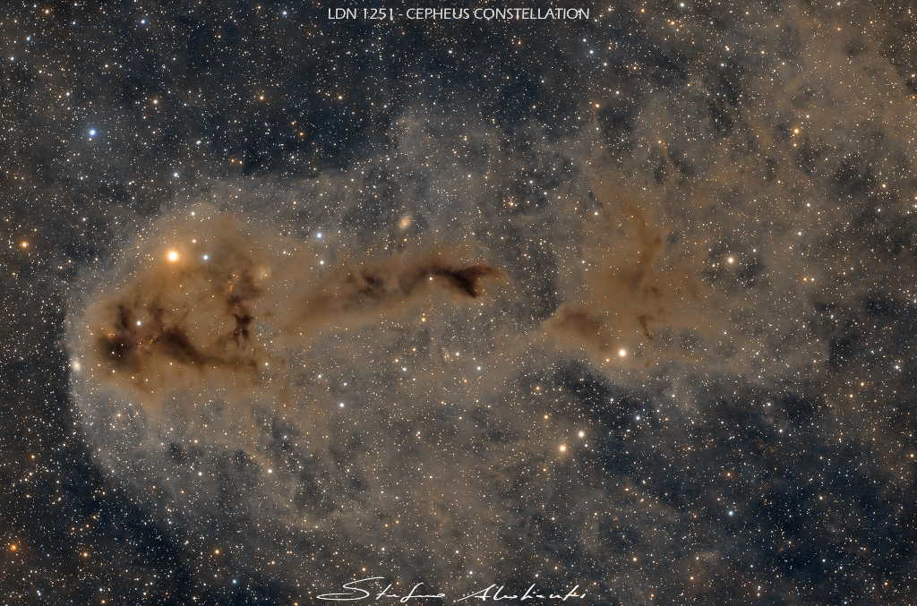 待譯-APOD20221124-LDN1251v7social1024.png