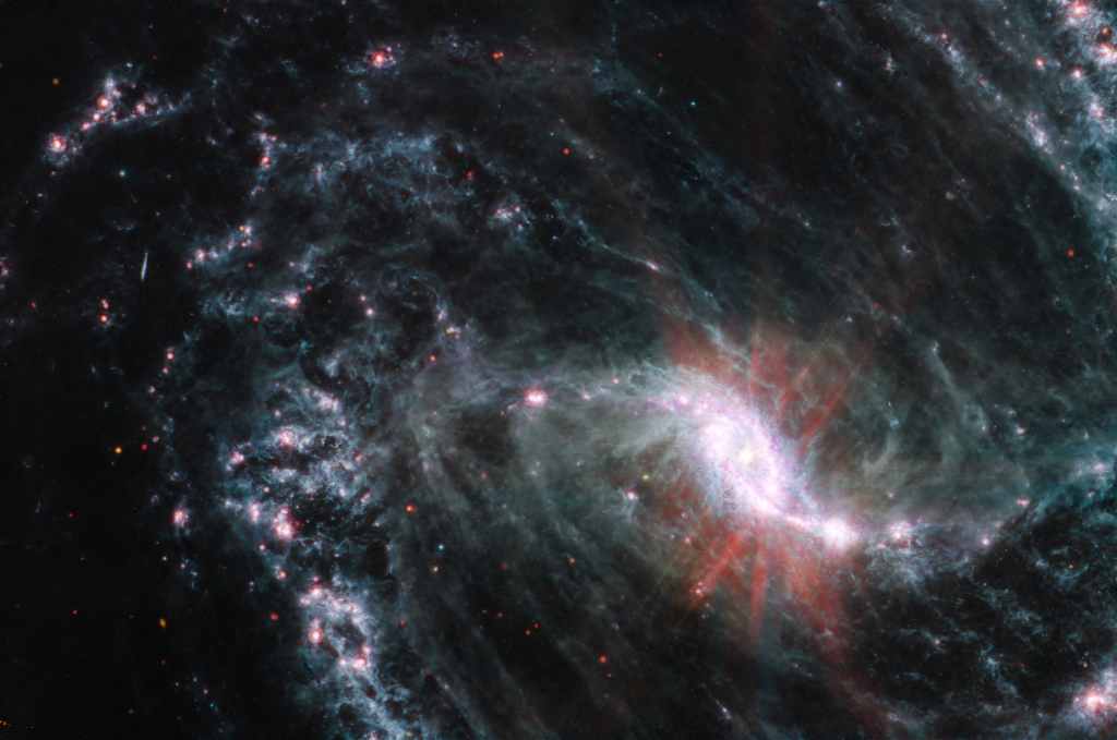 APOD20241113-韋布空間望遠(yuǎn)鏡拍攝的棒旋星系NGC 1365.png
